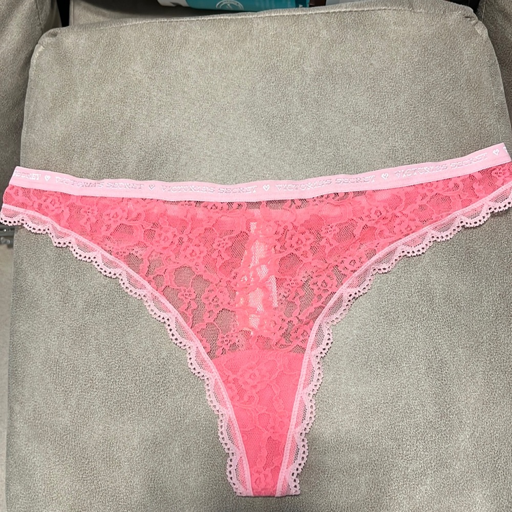 Brand New lace thong Victoria’s Secret size M, never been worn